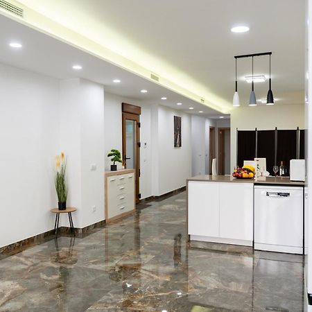 Apartamento Turistico Lux Center Валенсія Екстер'єр фото