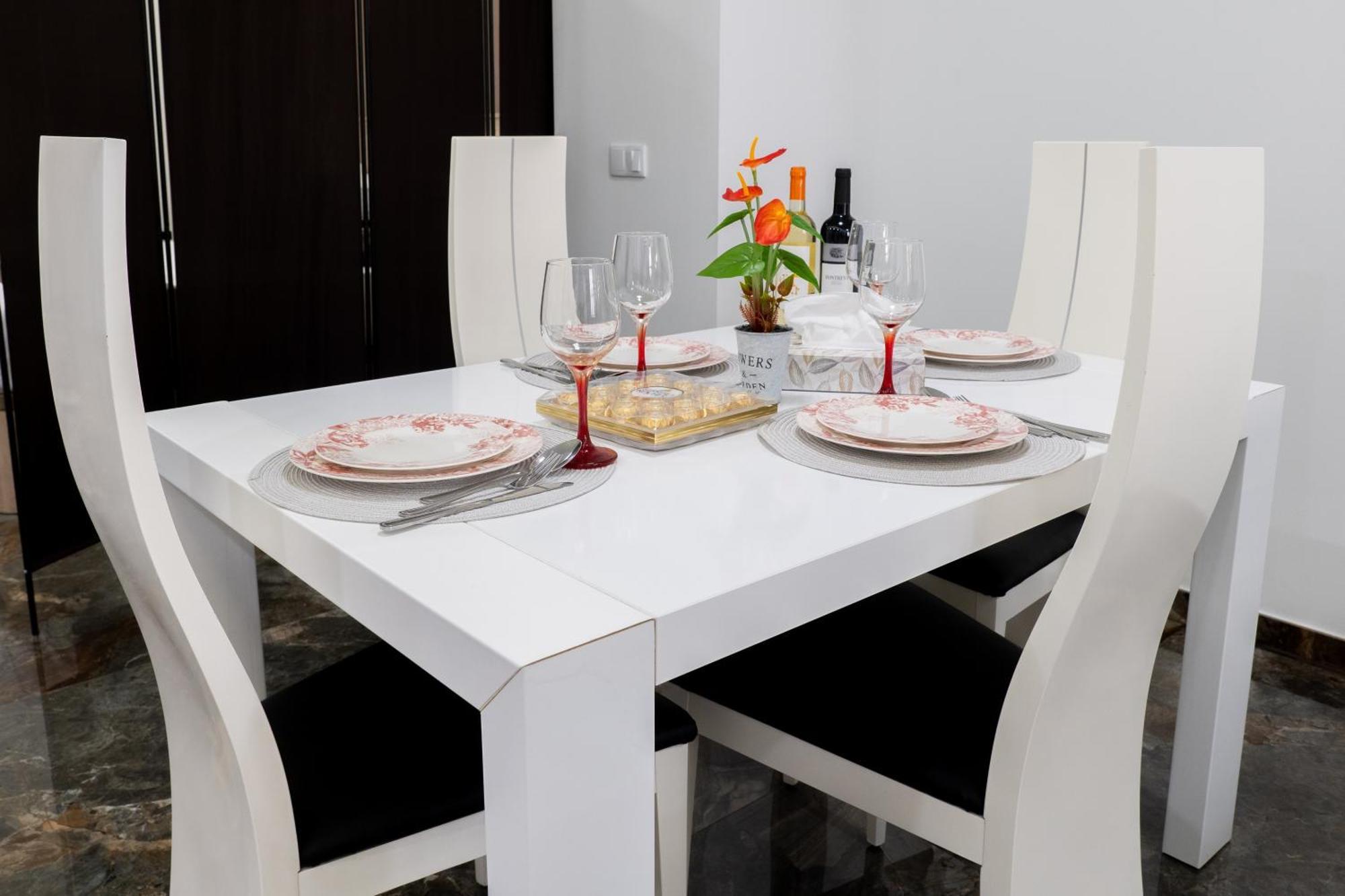 Apartamento Turistico Lux Center Валенсія Екстер'єр фото